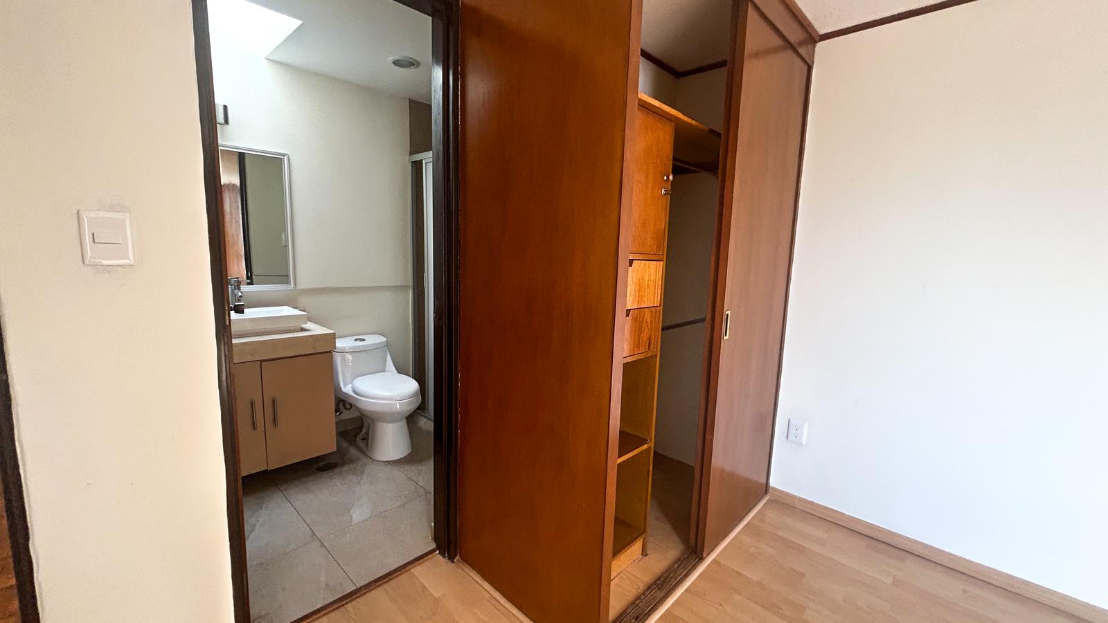 CASA EN VENTA EN FRACCIONAMIENTO CIPRESES DE SANTIAGO, MOMOXPAN