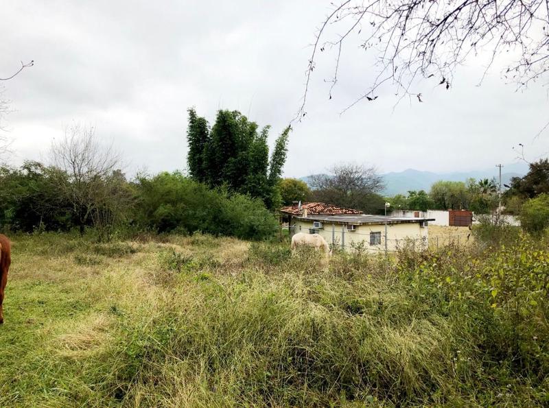 Terreno en Venta en Los Cristales, Monterrey, N. L.