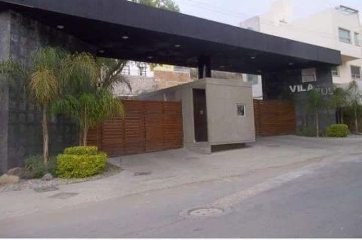 Casa En Venta En Lomas De Bellavista