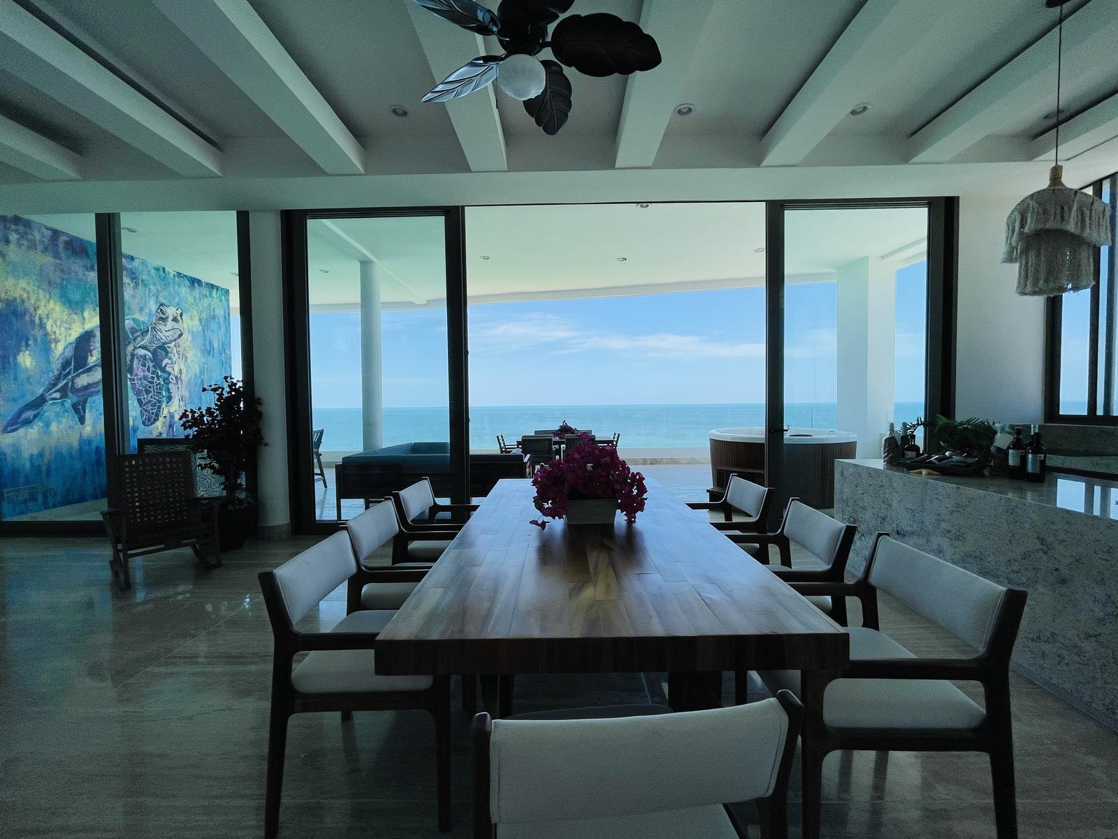 PENTHOUSE EN VENTA FRENTE AL MAR EN LA PLAYA, PUERTA DEL MAR CHICXULUB PUERTO