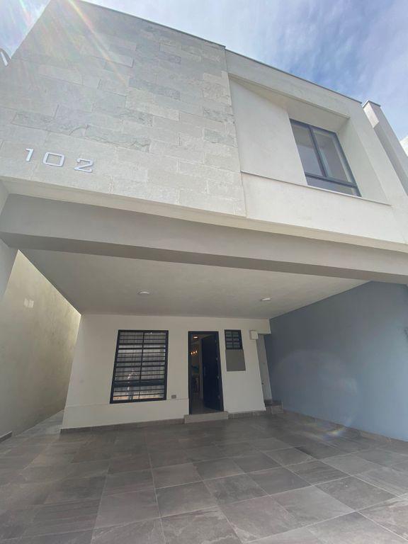 VL VENTA DE CASAS EN FRACC PRIVADO EN ESCOBEDO