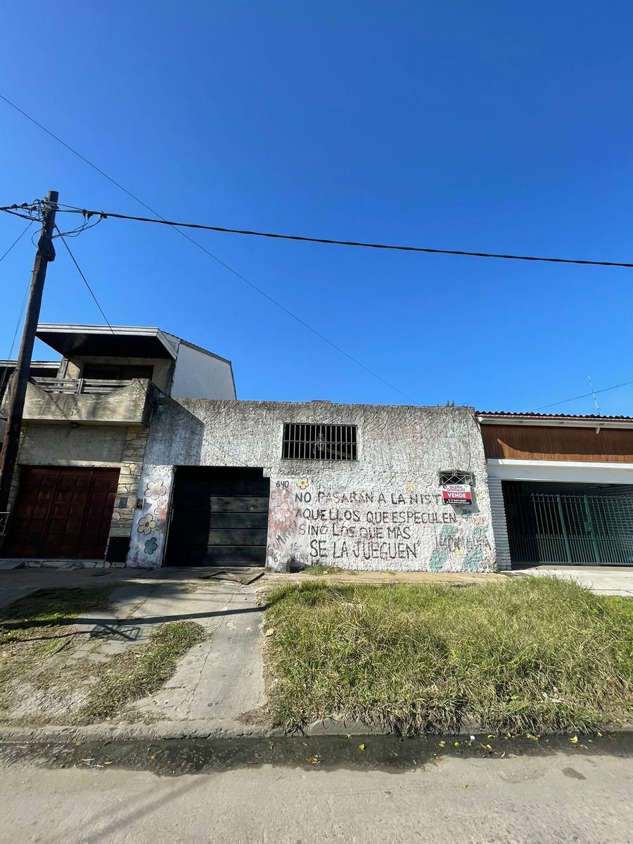 Galpón en  venta de 8,66 frente x 25,10 de fondo - Wilde