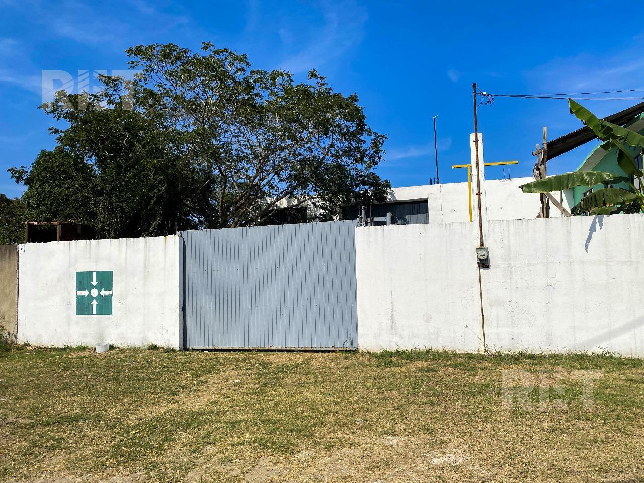 Bodega con Casa y/o Oficina