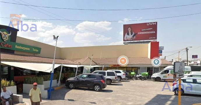 LOCAL COMERCIAL EN RENTA SOBRE LOPEZ MATEOS ESQ. CONVENCION PTE.