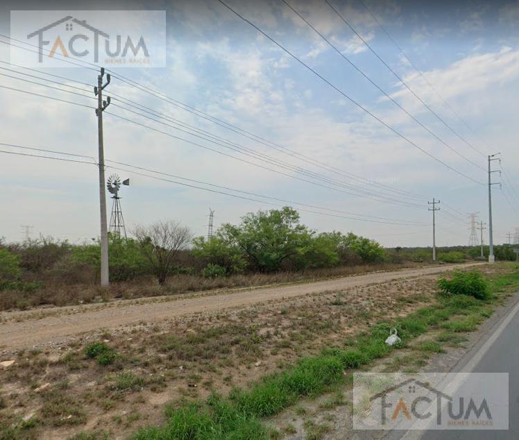 TERRENO EN VENTA CARRETERA MONTERREY-COLOMBIA, SALINAS VICTORIA