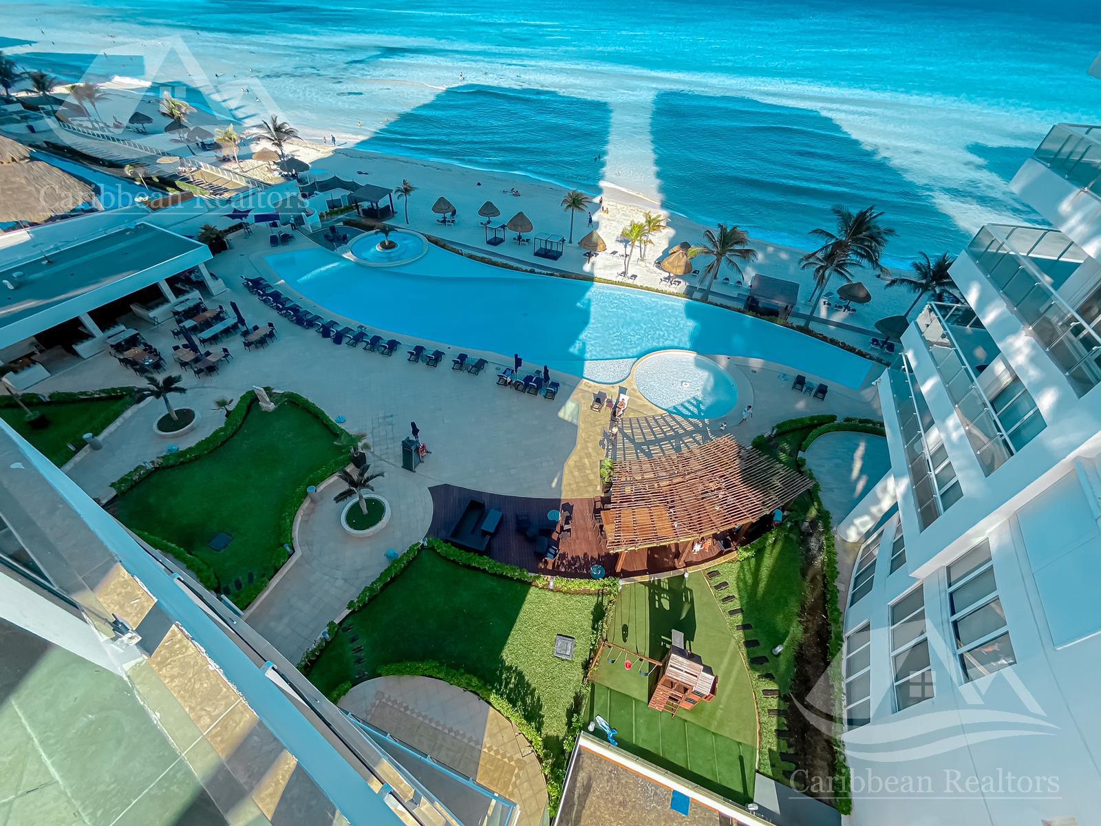 Departamento en  Venta en Cancun Zona Hotelera Portofino N-GGZ6188