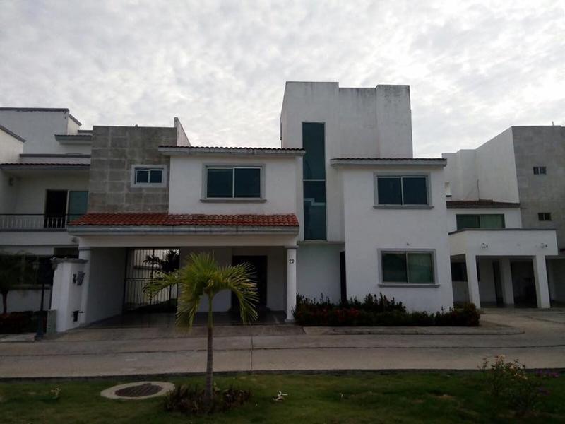 Privada Villas del Sol en Tabasco 2000