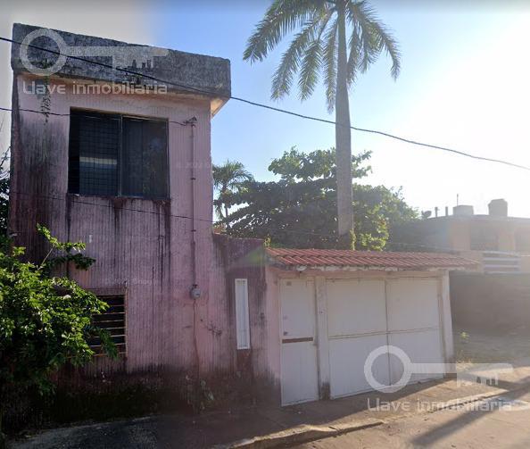 Terreno en venta en Prolongación Zaragoza, entre calles José Cardel y Alcalde y García Col. Benito Juárez Norte, en Coatzacoalcos, Veracruz.