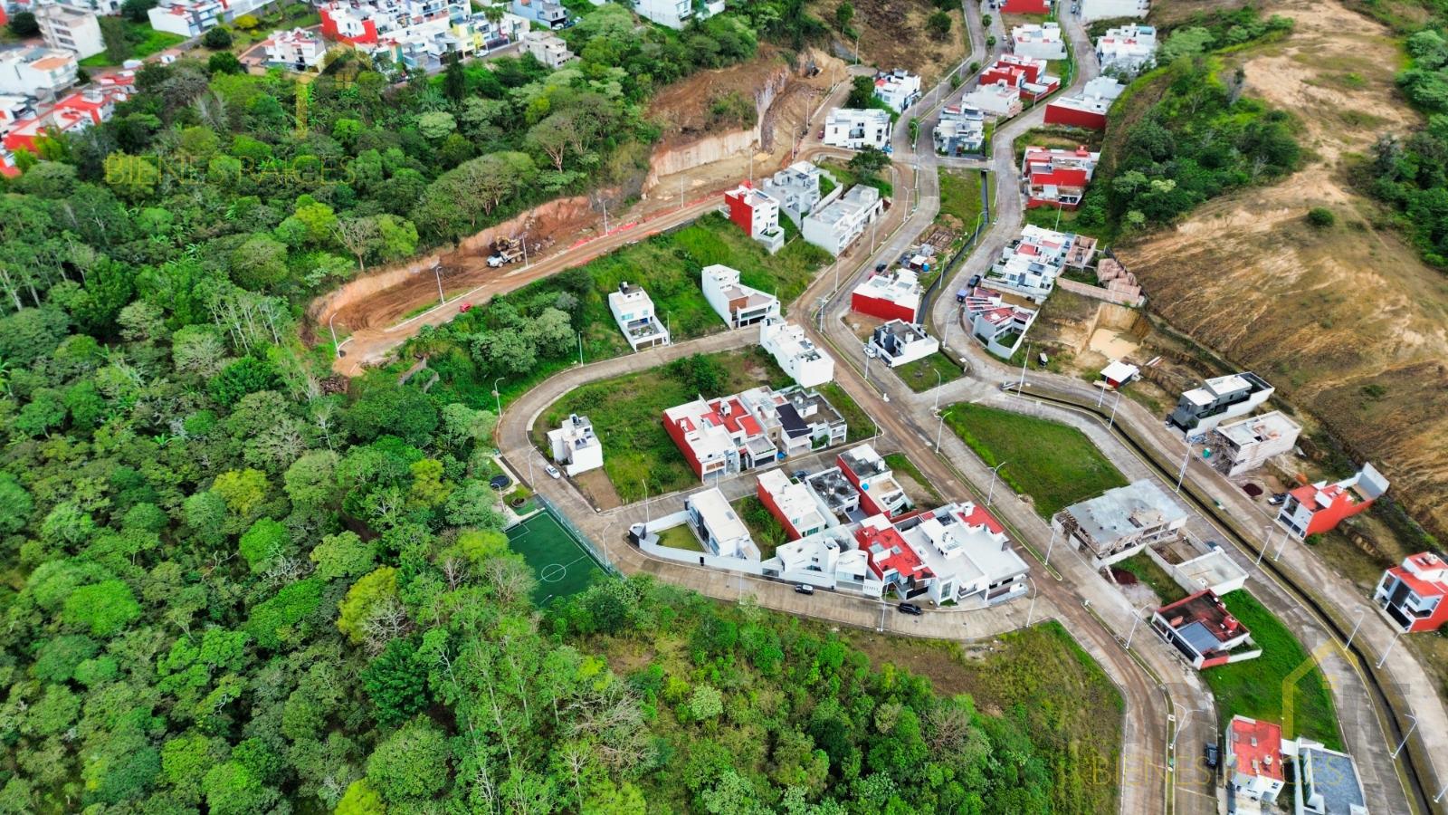 Terreno en Venta zona monte magno  Xalapa Veracruz, ubicado en el Fraccionamiento La Cúspide Residencial  nueva etapa