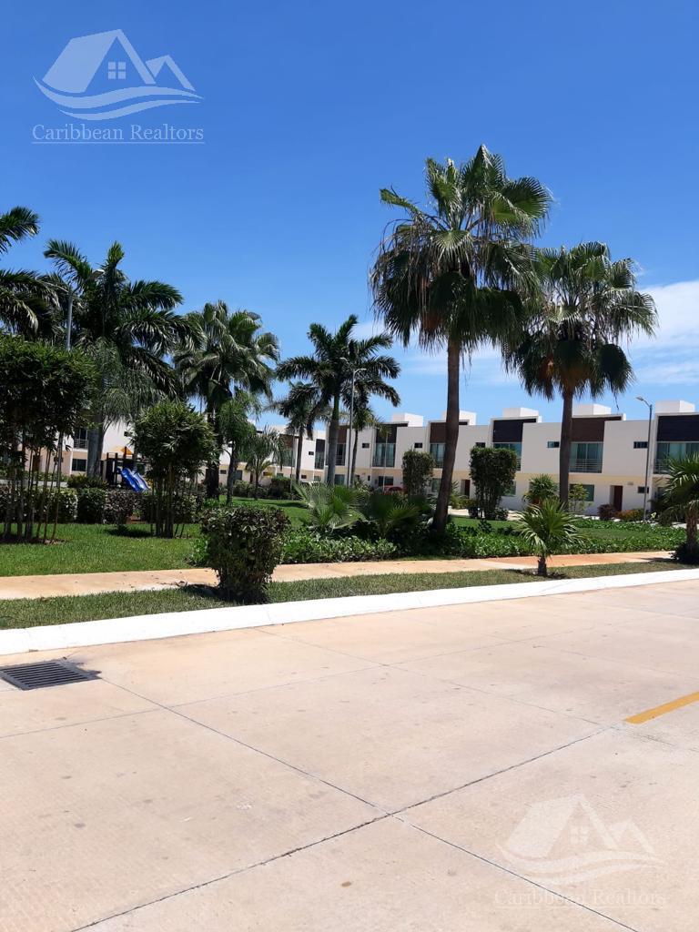 Casa en  Venta en Duke Long Island Cancún N-CTLL8029