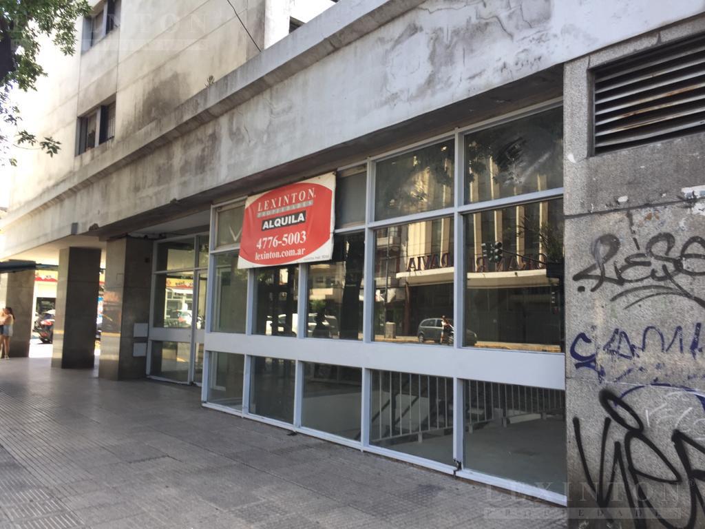 LOCAL SOBRE AVENIDA - FRENTE 12mts - 450mts - PLANTA LIBRE - IDEAL BANCO - SUPERMERCADO - GYM