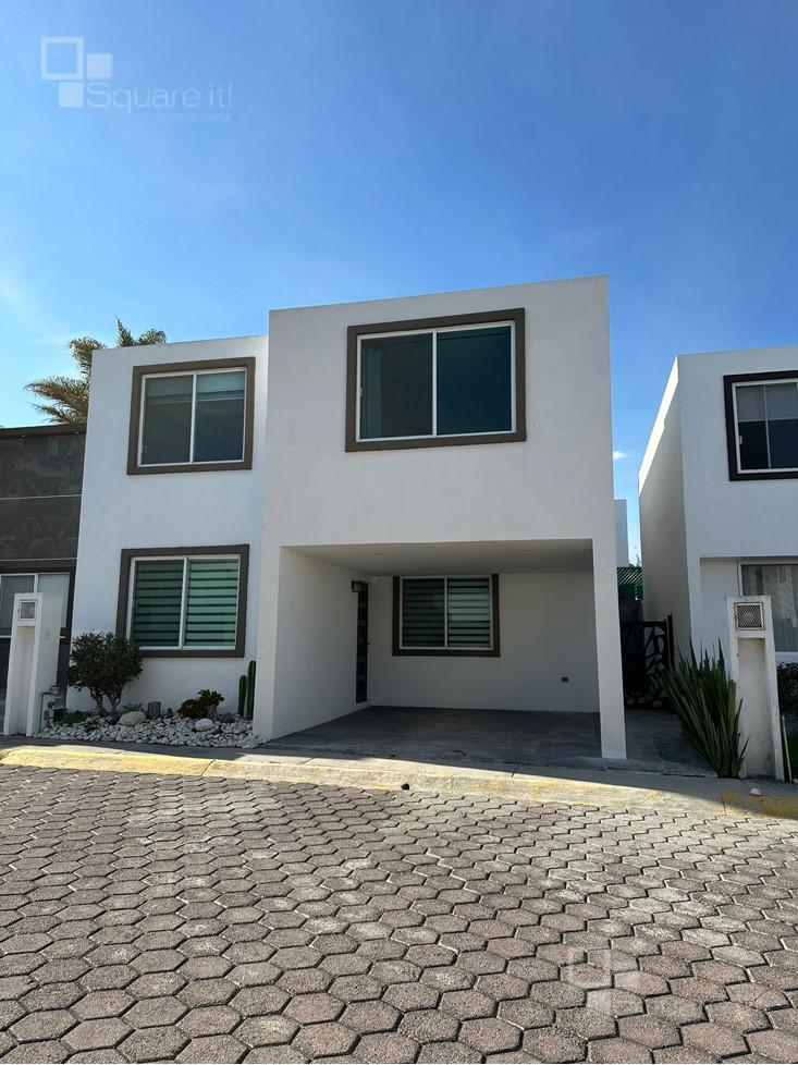 Casa en Venta de 3 Recamaras en Fracc Puerta San Rafael (Fed Atlixco)