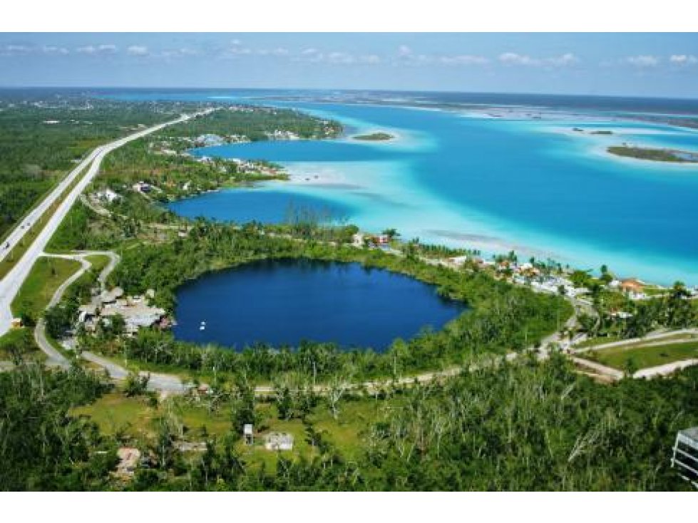 SE RENTA  Casa frente a Laguna de Bacalar, Q. Roo, México