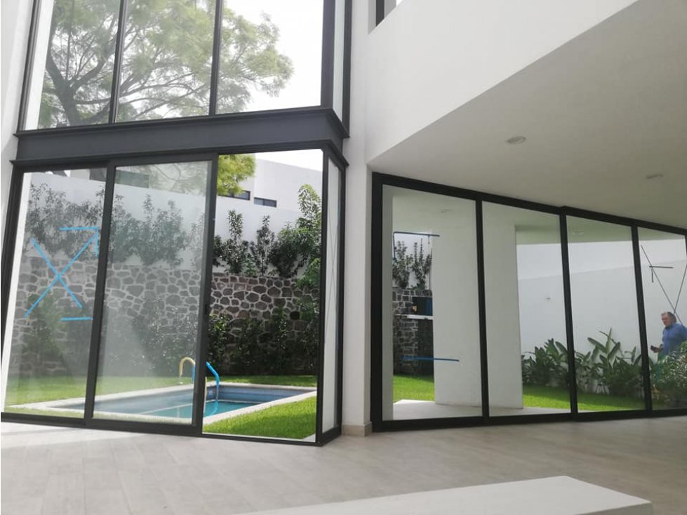 ESTRENA RESIDENCIA MINIMALISTA EN CUERNAVACA