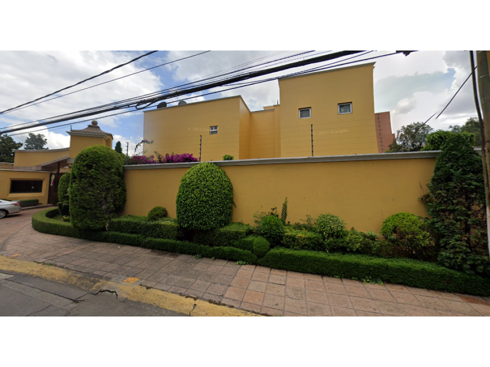 RESIDENCIA EN REMATE BANCARIO EN, CLUB DE GOLF HACIENDA ATIZAPAN