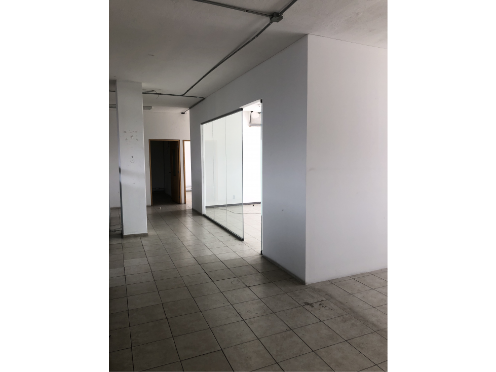 LOCAL PARA BODEGA, OFICINA O TALLER NAUCALPAN 400 m2