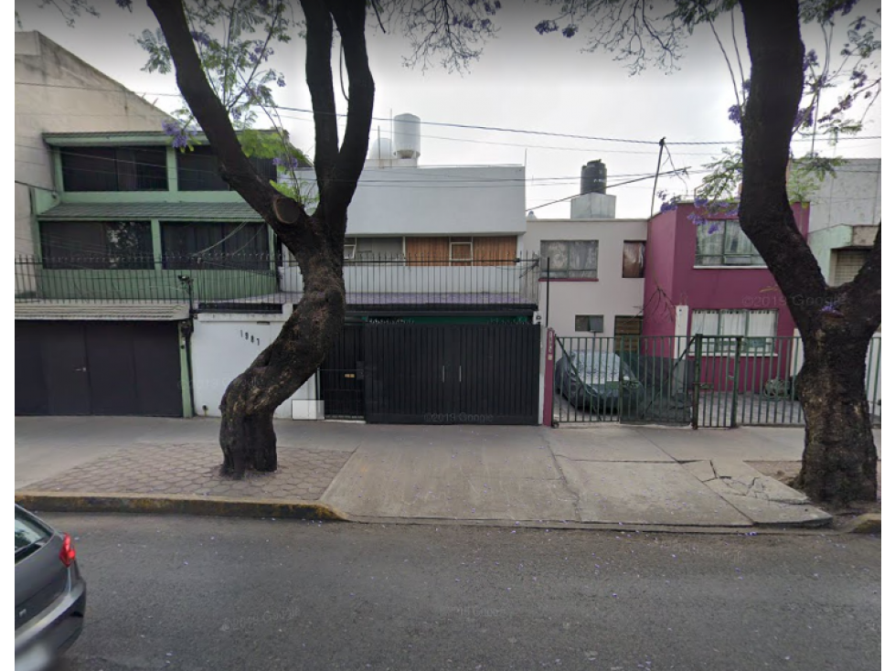 Excelente casa en venta de remate bancario en Col. Educación Coyoacan