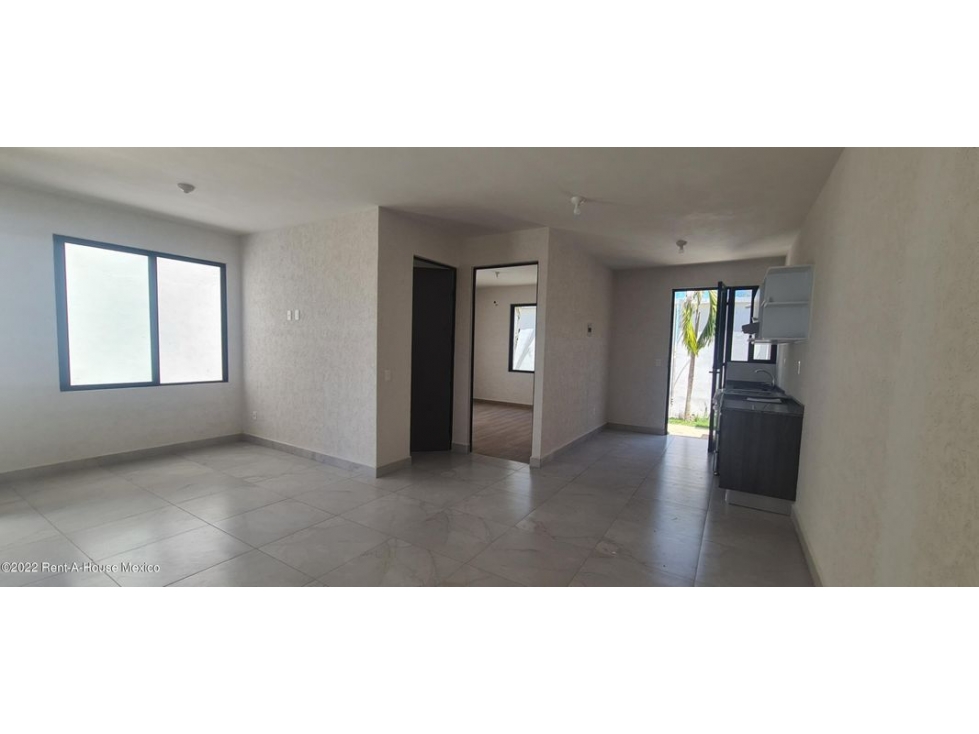 Casa en Venta Kanasin Las Palmas Yucatan EM212292