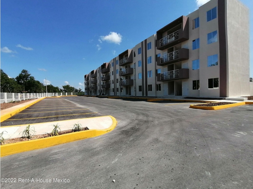 Departamento en venta en Arco Norte Chac Mol Cancun MA22-3308