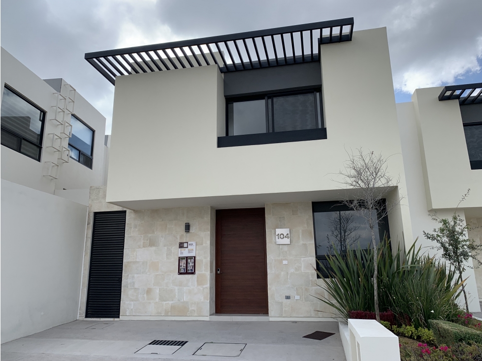 Casa en Venta en Conjunto Horizontal Zibata Queretaro