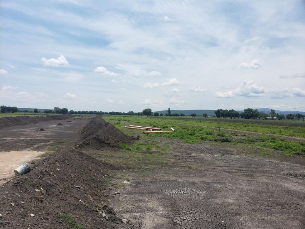 La Norita terreno plano para uso mixto en VENTA de 3000 mts2 QH1818