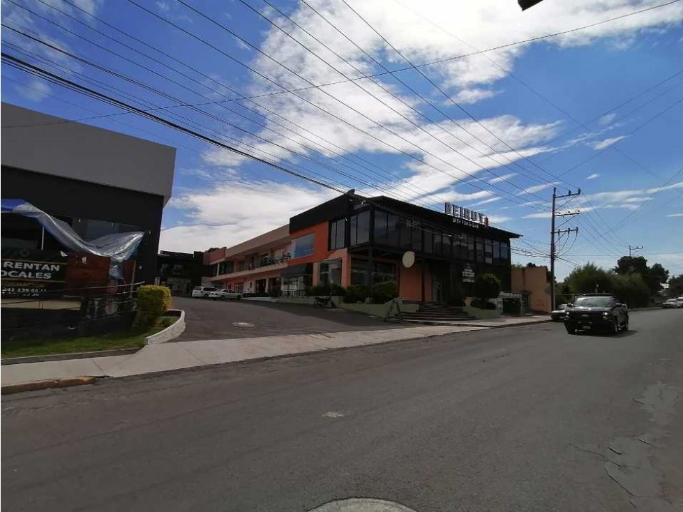 Locales Plaza Entrada a La ciudad de Tlaxcala