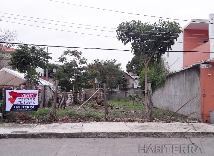 TERRENO EN VENTA EN SANTIAGO DE LA PEÑA.